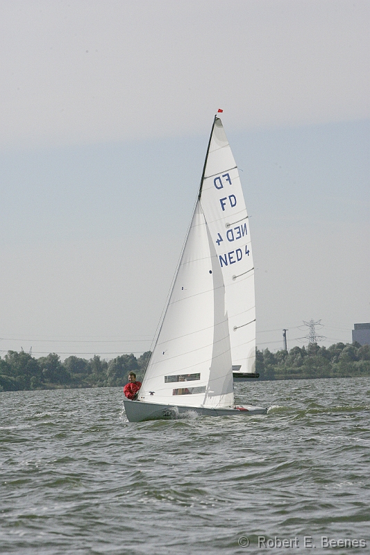 HB9D1981a